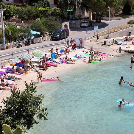 Apartments With A Parking Space Businci, Ciovo - 17207 Trogir Exterior photo