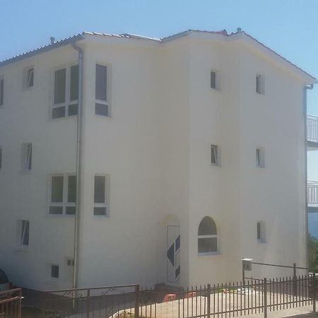 Apartments With A Parking Space Businci, Ciovo - 17207 Trogir Exterior photo